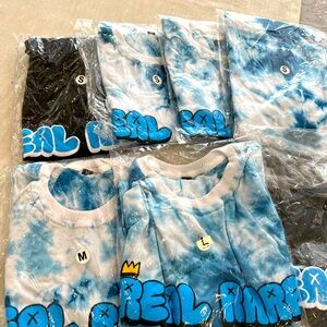 8 New different sizes men’s T shirts size L-M-S